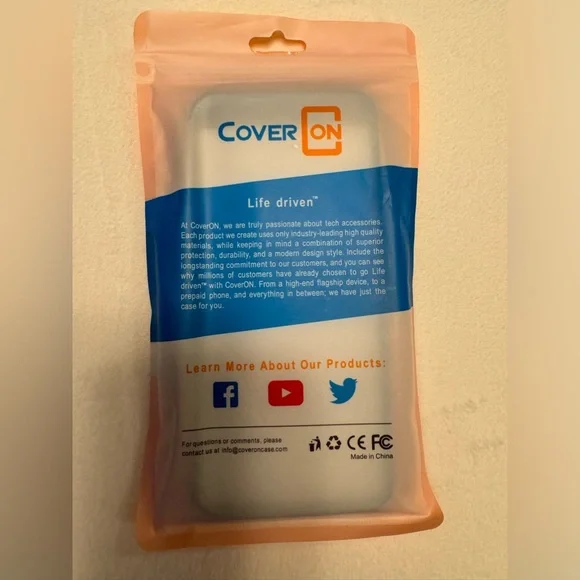 NWT Cover On Cellphone Cover Black - Picture 2 of 2